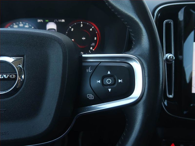 Volvo XC40 (2018) D3, Kůže, Navi, Tempomat - fotka 19 z 19