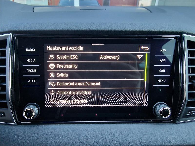 Škoda Karoq 2.0TDI Style, původ ČR,1.Maj. - fotka 29 z 50