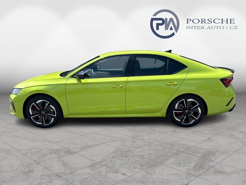 Škoda Octavia RS 2.0 TSI 195 kw DSG - fotka 3 z 28
