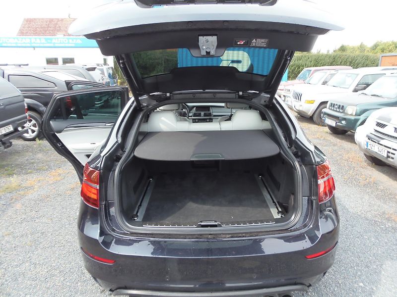 BMW X6 (2009) X6M - fotka 11 z 28