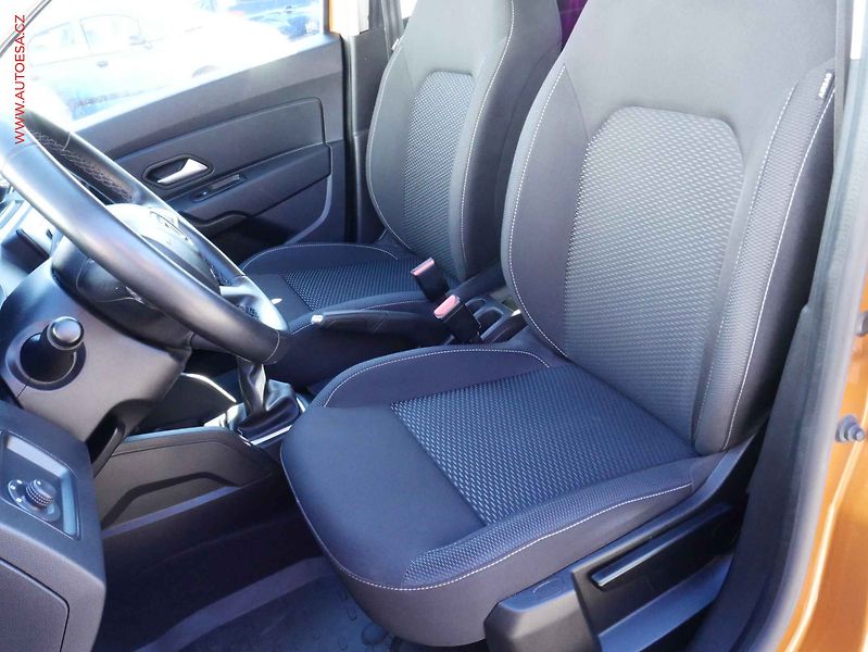 Dacia Duster (2019) 1.3 TCe, 1.maj,ČR, Klima - fotka 9 z 15
