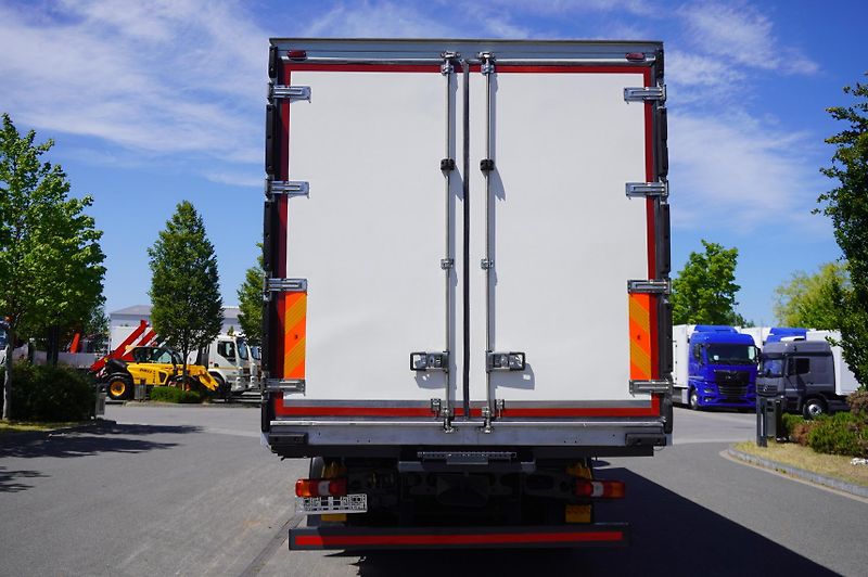 Mercedes-Benz Actros (2018) 2542 / GIGA cabin - fotka 6 z 25