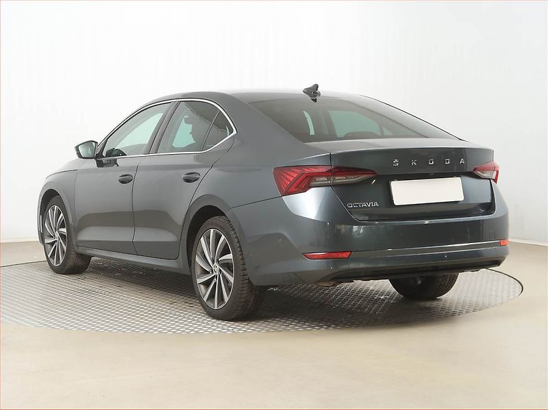 Dacia Dokker (2020) Stepway 1.5 Blue dCi, 5Míst - fotka 4 z 16