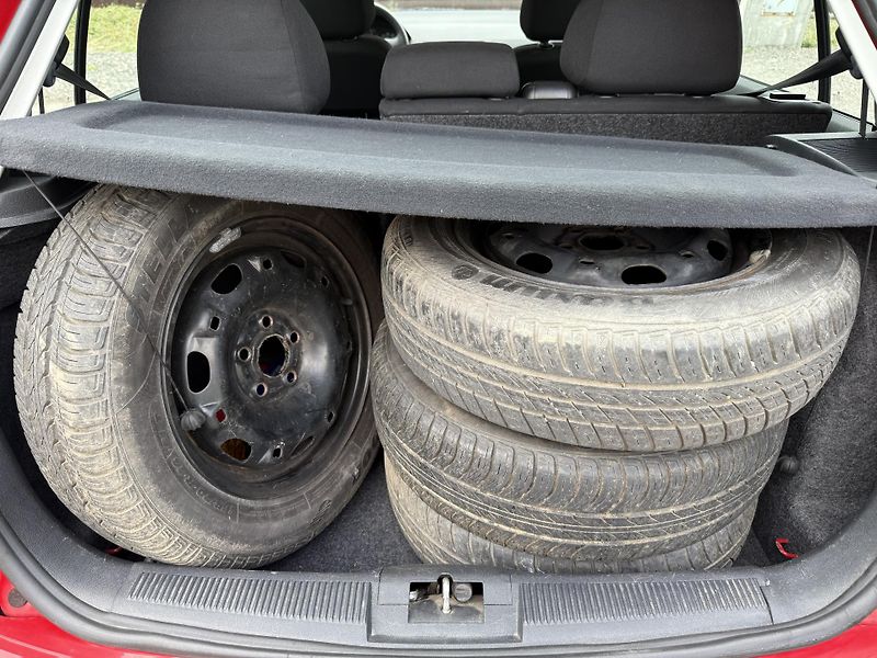 Škoda Fabia 1,4i Tažné - fotka 7 z 19