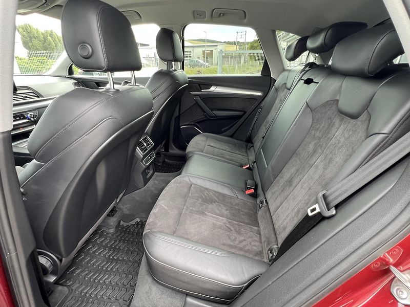 Audi Q5 (2019) 2.0 TDI 4x4 quattro - fotka 21 z 35