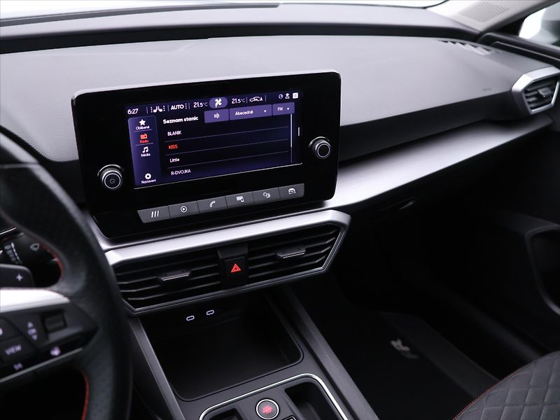 Seat Leon 2,0 TDI 110kW DSG FR CZ DPH - fotka 20 z 31