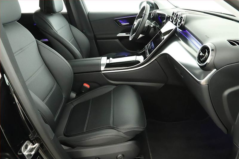 Mercedes-Benz GLC (2025) 200 4MATIC, Avantgarde - fotka 7 z 23