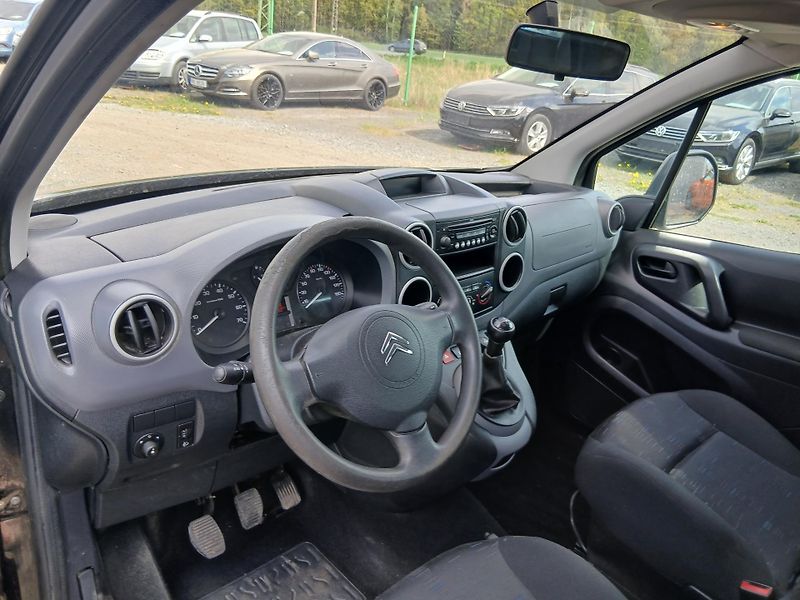 Citroën Berlingo 1.6 , tažné, klima - fotka 16 z 26
