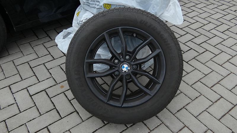 BMW Řada 2 218i Active Tourer aut. - fotka 22 z 24