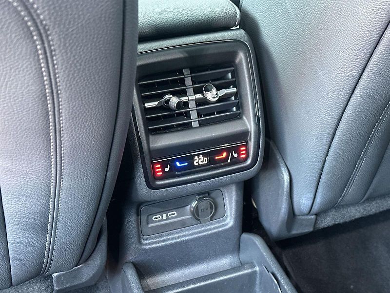 Škoda Kodiaq (2024) 2.0 TDI 4x4 DSG Exclusive Sele - fotka 29 z 40