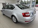 Škoda Octavia 1,6 TDi,digiklima,vyhř.sed,tem - náhled 7