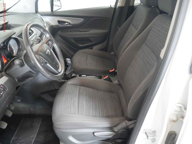 Opel Mokka (2015) 1.7 CDTI, ČR, autoAC - fotka 9 z 16