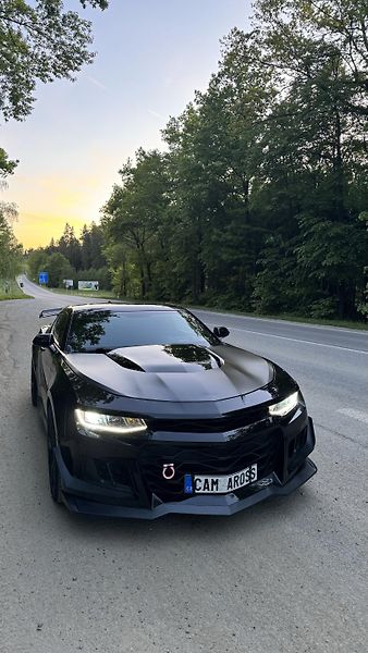 Chevrolet Camaro (2018)   ? CHEVROLET CAMARO ZL1 6.2  - fotografie inzerátu