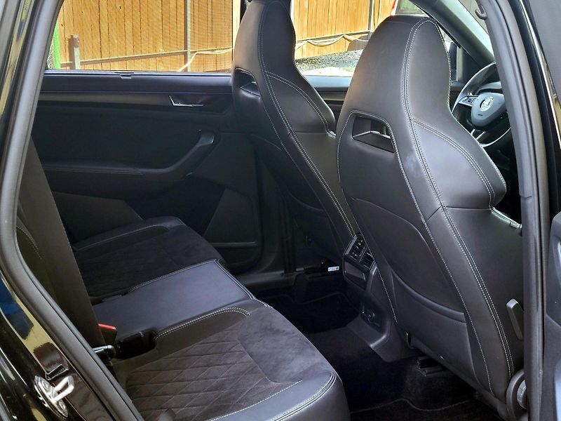 Škoda Kodiaq CZ,1maj,4x4, Sport-Line 140kW - fotka 29 z 53