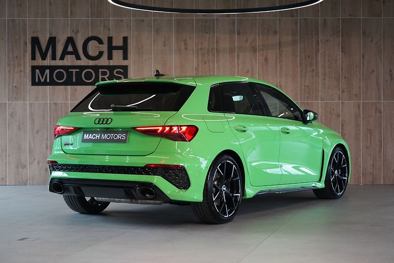 Audi RS 3 Sportback,Quattro, Matrix, B&O - fotka 8 z 44