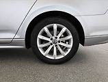 Volkswagen Passat (2021) R-Line 2.0 TDI, 4X4, Automat - náhled 21