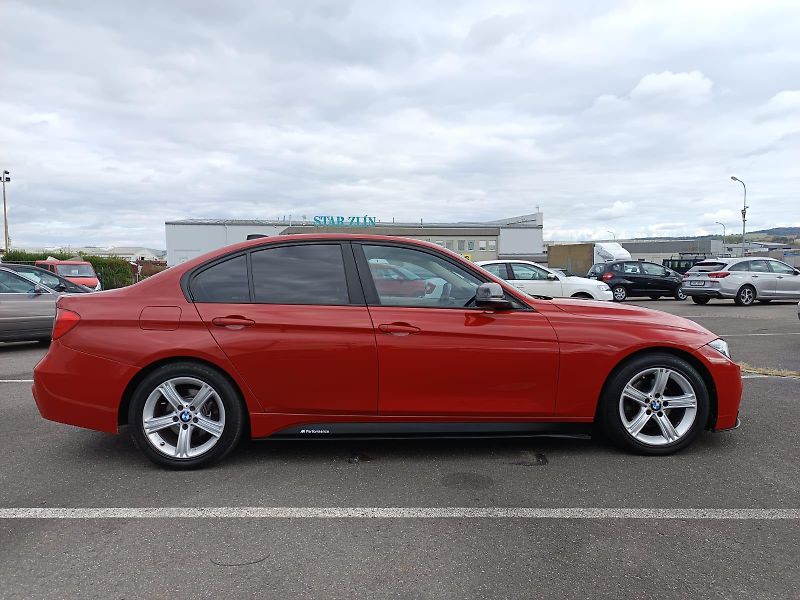 BMW Řada 3 (2013) - fotka 4 z 41