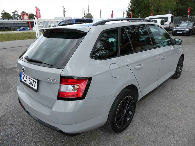 Škoda Fabia 1,2 TSI 81kW Monte Carlo, ČR - fotka 9 z 48