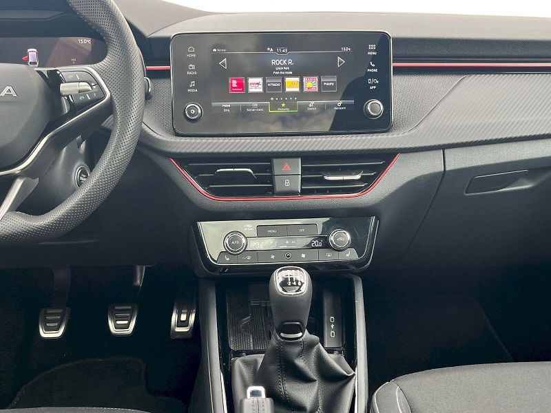 Škoda Scala (2025) Monte Carlo 1.0TSi 85kW 6°manu - fotka 19 z 29