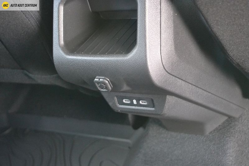 Dacia Duster EXTREME TCE 130 4x4 - fotka 16 z 58