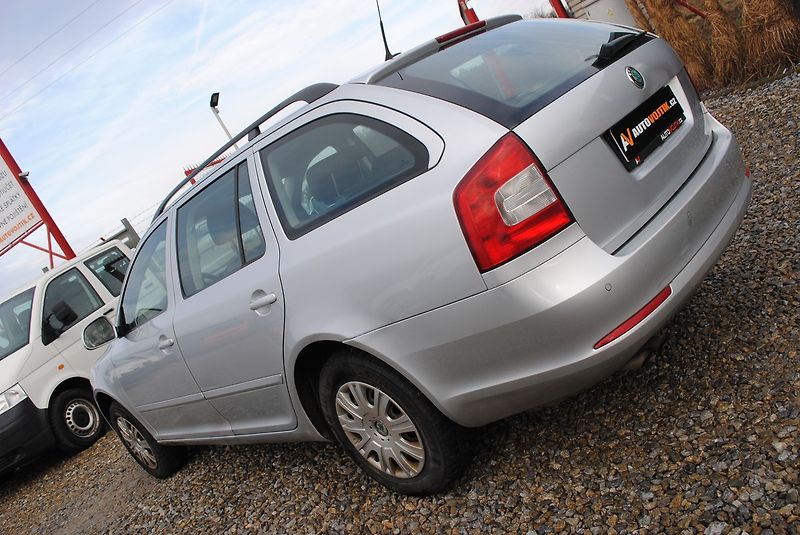 Škoda Octavia 1,6 TDI 4x4 - fotka 7 z 19