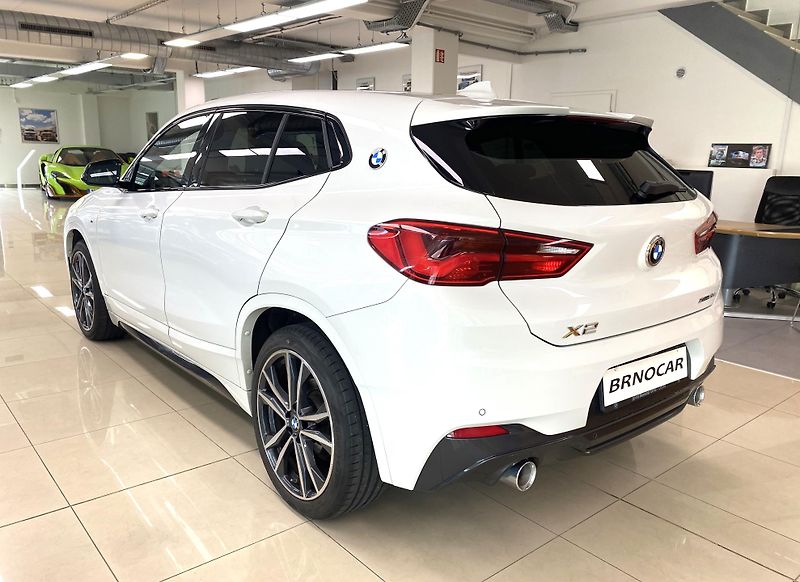 BMW X2 xDrive 18d M Sport, ČR - fotka 4 z 28