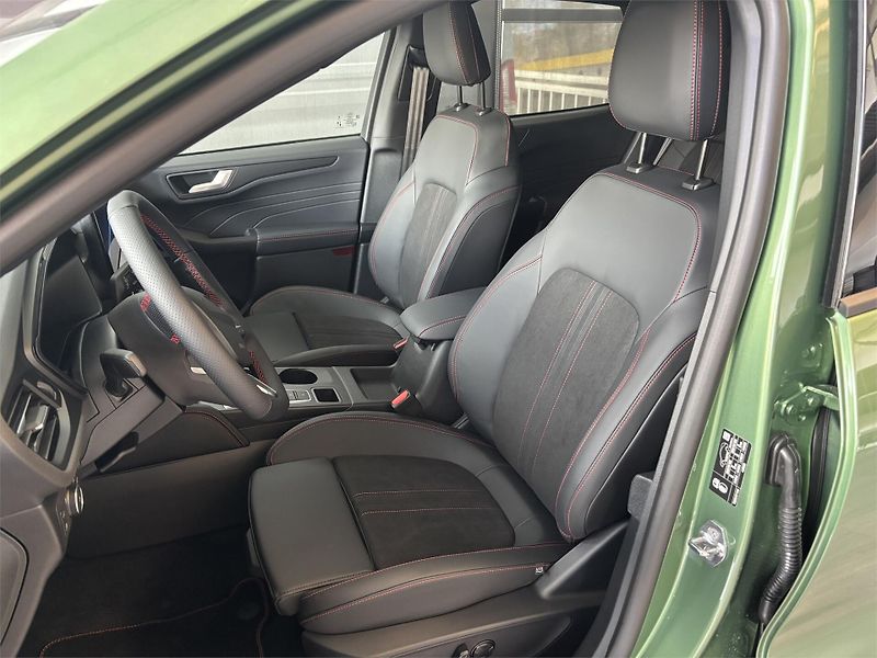 Ford Kuga ST-Line X, 5dveřová, 2.5 Durat - fotka 7 z 9