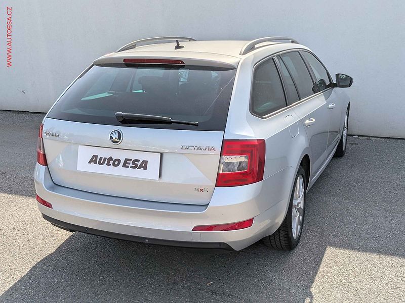 Škoda Octavia (2014) 1.6TDi 4x4, 1.maj, AC, tempo - fotka 4 z 14