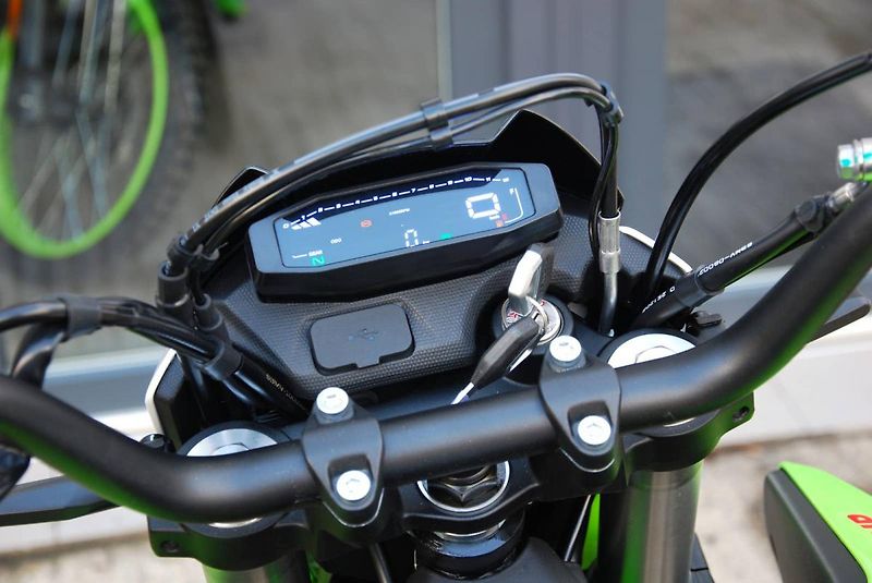 CFMOTO (2026) 250 Dual Sport - GREEN - fotka 19 z 25