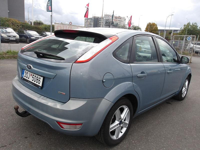 Ford Focus 2,0TDCi 100kW - fotka 10 z 37