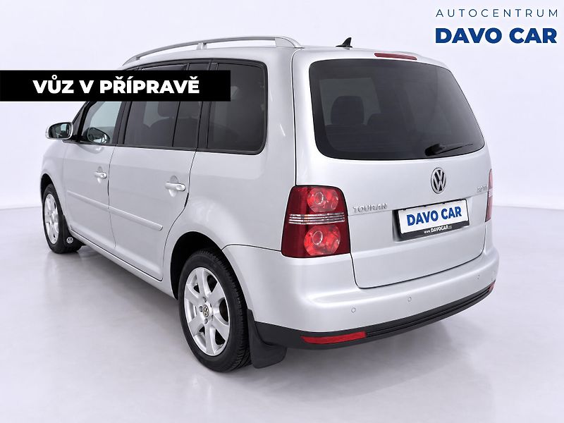 Volkswagen Touran 2,0 TDI 103kW Highline - fotka 2 z 12