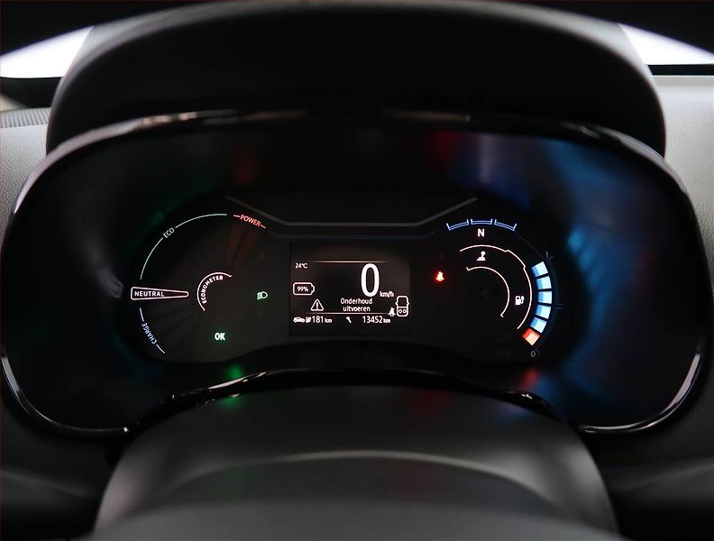 Dacia Spring (2022) Electric 45 (27 kWh), SoH 91% - fotka 11 z 22