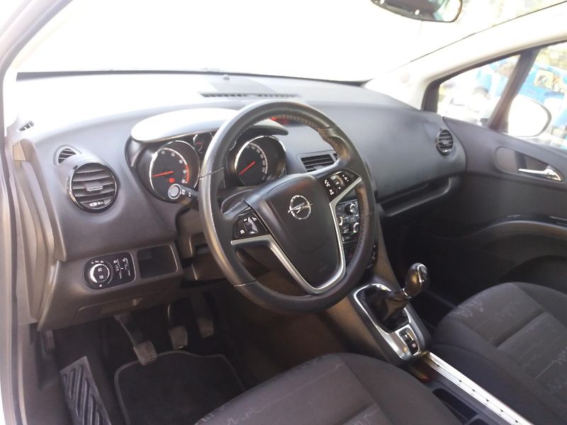 Opel Meriva 1.4i,88kW,PROVOZ- LPG,SERVISKA - fotka 11 z 24