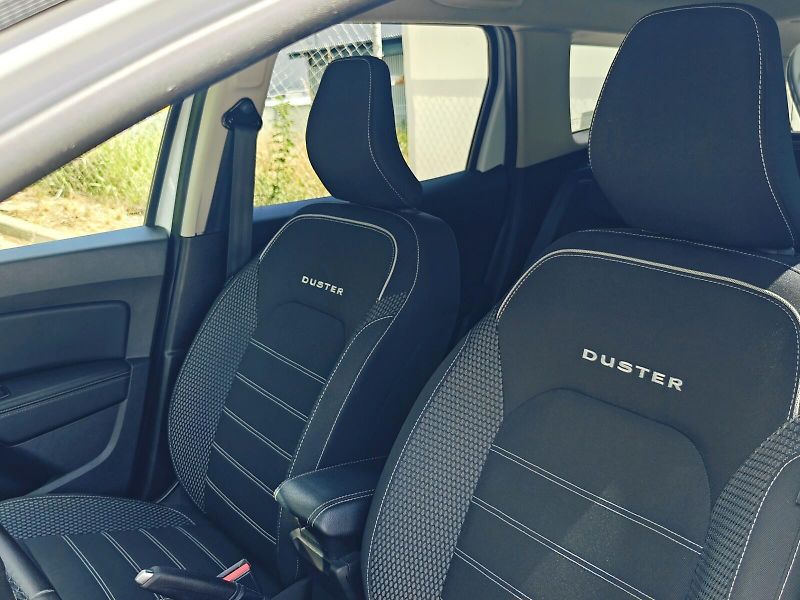 Dacia Duster (2021) 1,0 TCe 74 kW Prestige LPG - fotka 12 z 38