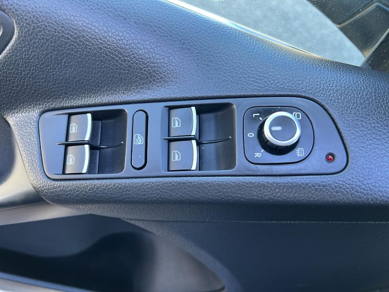 Volkswagen Tiguan 2.0TDi 103kw KLIMA PŮVOD ČR - fotka 12 z 38