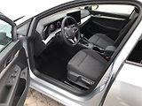 Volkswagen Golf (2026) People 6G 1,5TSI - náhled 4