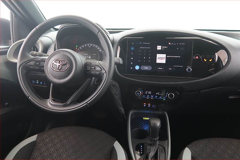 Toyota Aygo (2025) 1.0 - fotka 7 z 19