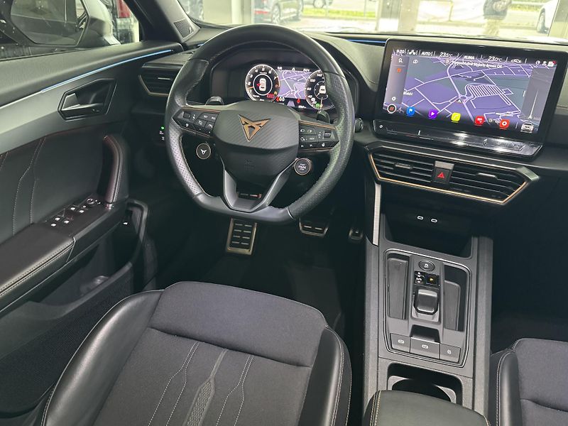 Cupra Formentor (2023) 2,5TSIF VZ5 DSG 4x4  - fotka 12 z 37