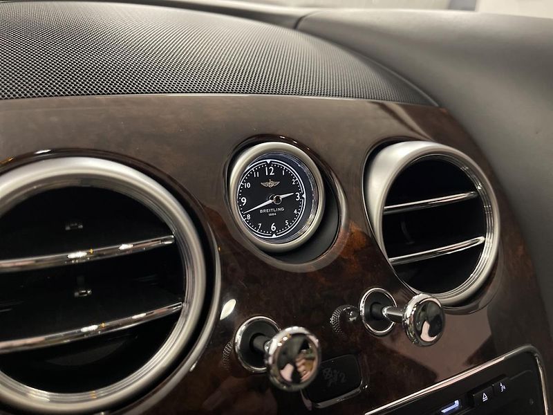 Bentley Flying Spur (2016) 6.0 625 PS  W12 - fotka 65 z 81
