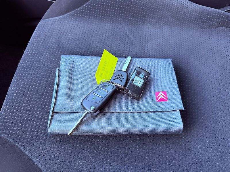 Citroën C4 1.4 Advance, Tažné, 116 tkm - fotka 18 z 20