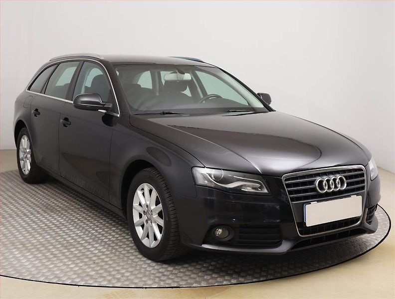 Audi A4 (2009) Ambiente 2.0 TDI, Serv.kniha - fotografie inzerátu