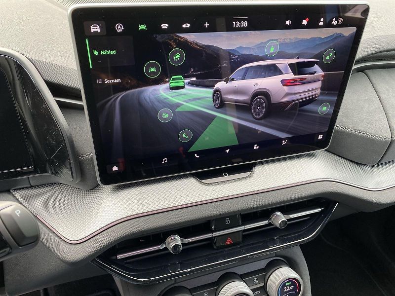 Škoda Kodiaq (2025) 2,0 TDI 142 kW 4x4 DSG Sportli - fotka 26 z 40
