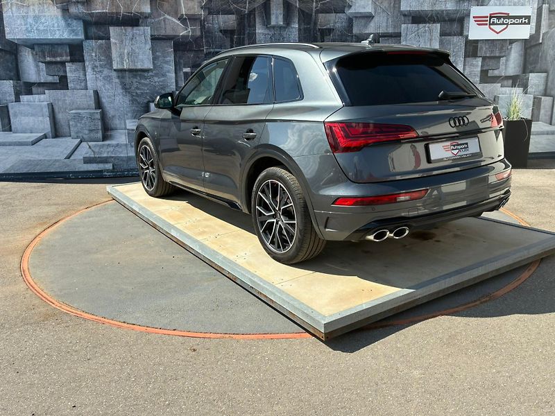 Audi SQ5 (2022) 3.0TDi,251KW,4x4,DPH,B&O,SLINE - fotka 8 z 36