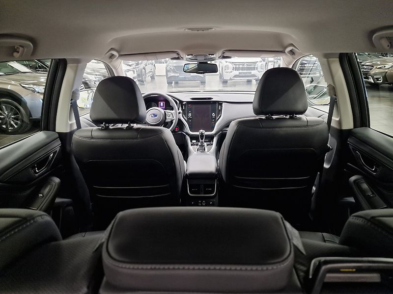 Subaru Outback (2025) 2.5 Comfort+kůže | Záruka - fotka 23 z 53