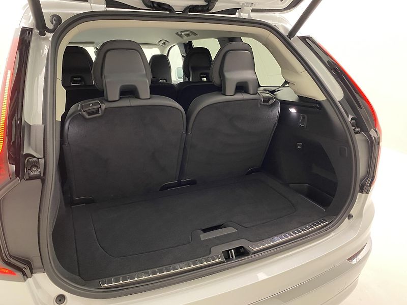 Volvo XC90 (2026) T8 AWD Plug-in BRIGHT PLUS 7m - fotka 24 z 83