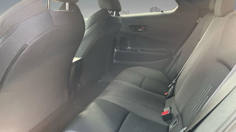 Toyota C-HR 2.0 Hybrid 4x2 Style - fotka 7 z 8