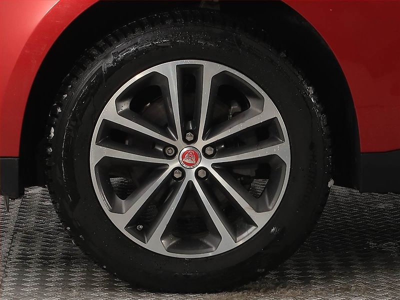 Jaguar F-Pace (2017) 20d AWD, 4X4, Automat, Kůže - fotka 15 z 19