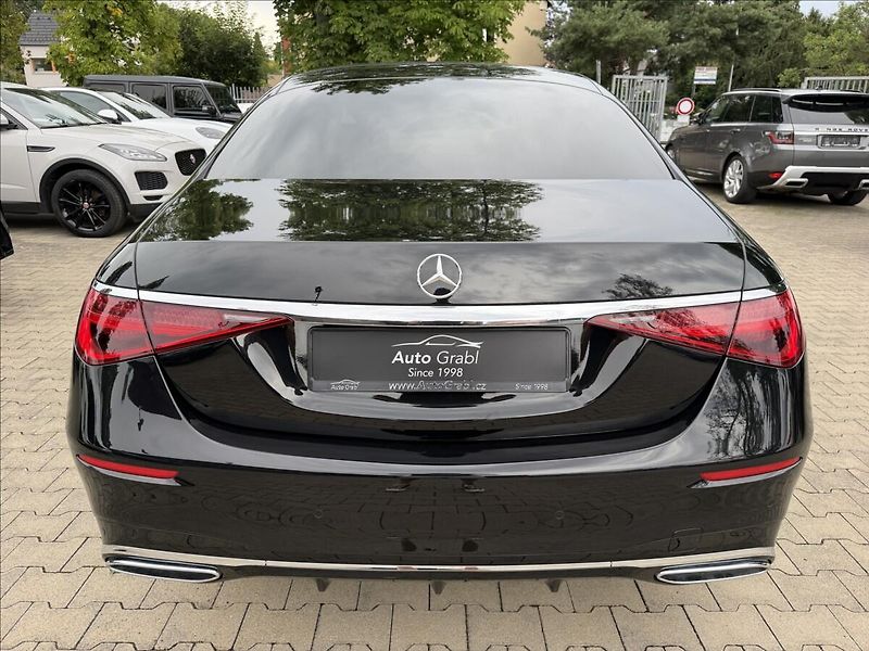 Mercedes-Benz Třídy S 400d AMG 4Matic - fotka 6 z 36