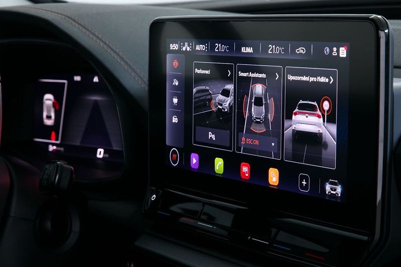 Cupra Formentor 1.5TSI 110kW LED Kamera ZÁRUKA - fotka 24 z 33
