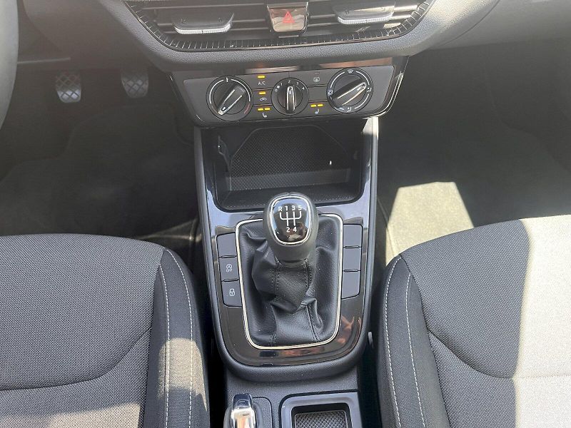 Škoda Fabia (2025) 1,0TSI 70KW SELECTION - fotka 21 z 23